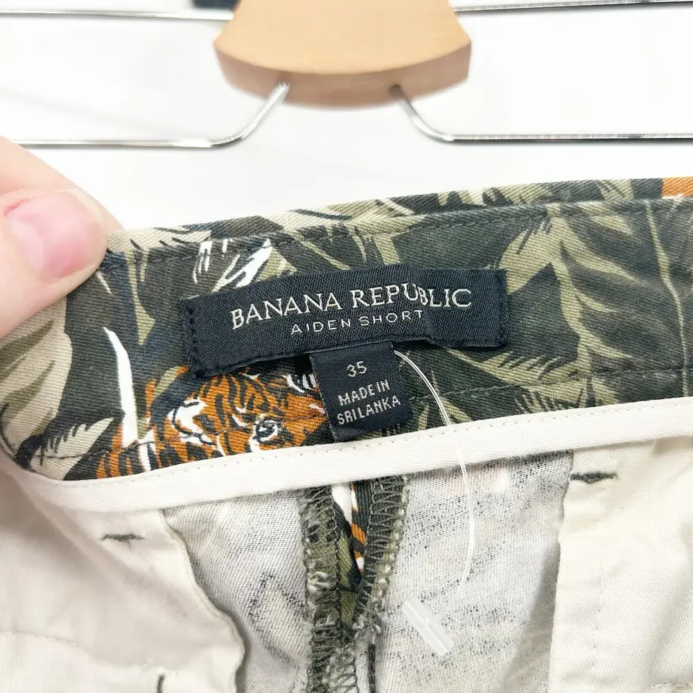 Banana‎ Republic Mens Casual Tropical Aiden Tiger Jungle Bermuda Chino Shorts 35